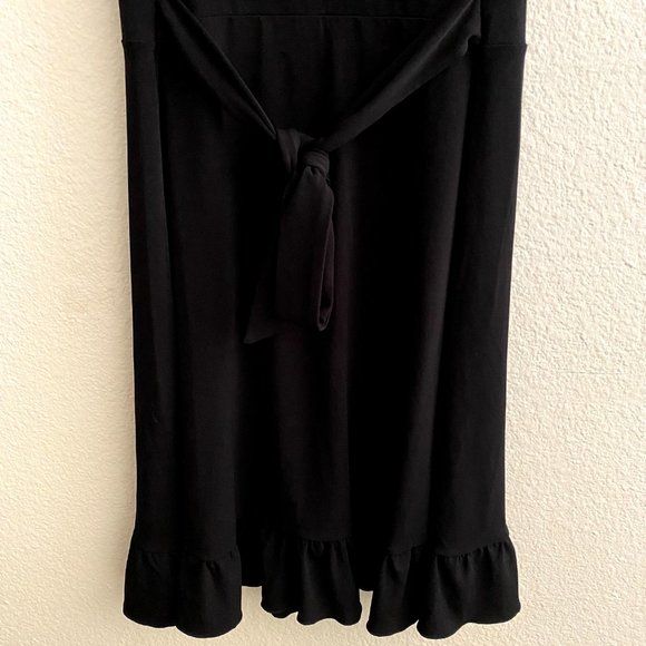 Apt. 9 sz:M Gem Front Black Gathered Waist Dress - Picture 8 of 10